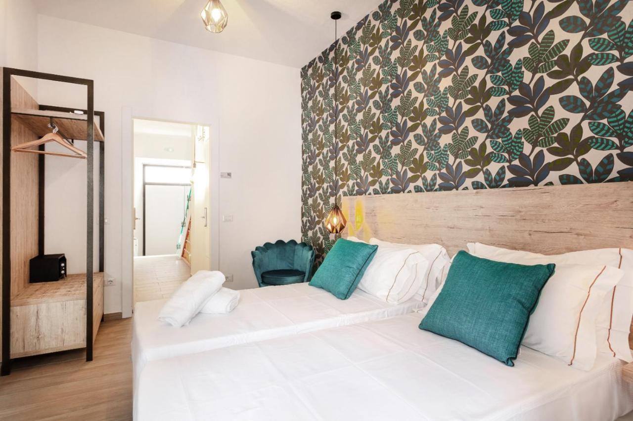 Lungomare Rooms Ольбія Екстер'єр фото
