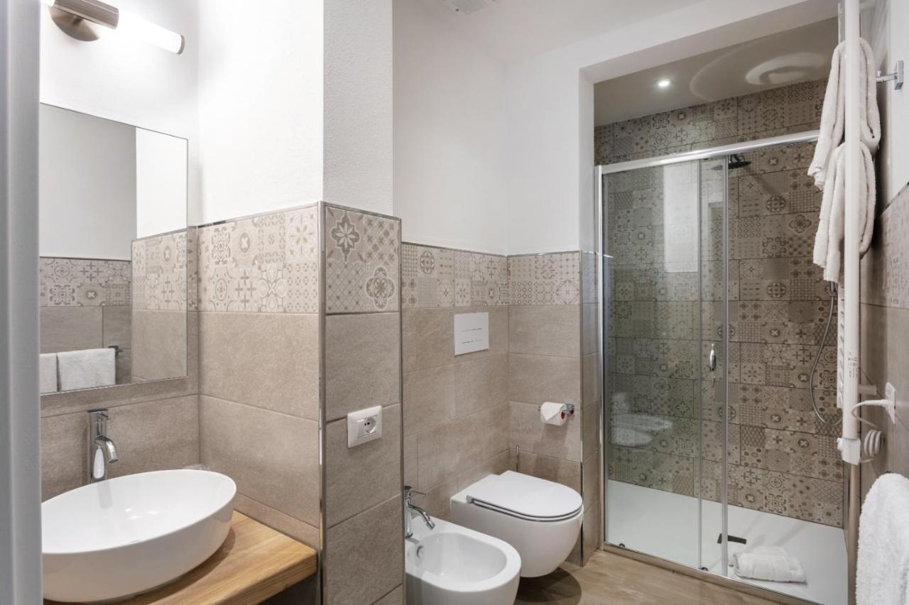 Lungomare Rooms Ольбія Екстер'єр фото