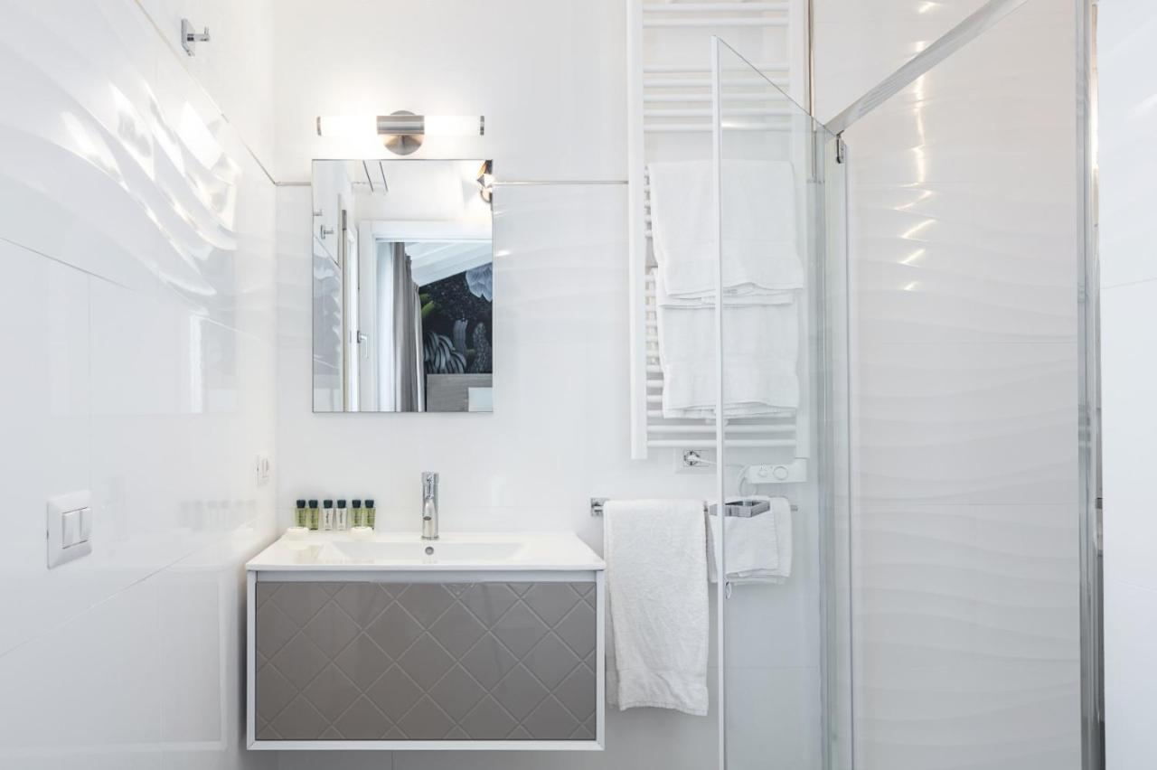 Lungomare Rooms Ольбія Екстер'єр фото