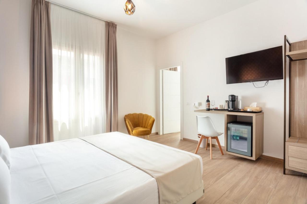 Lungomare Rooms Ольбія Екстер'єр фото